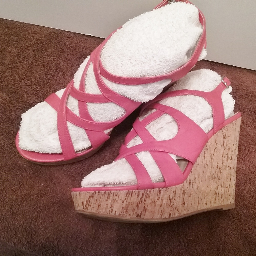 Daytime wedges